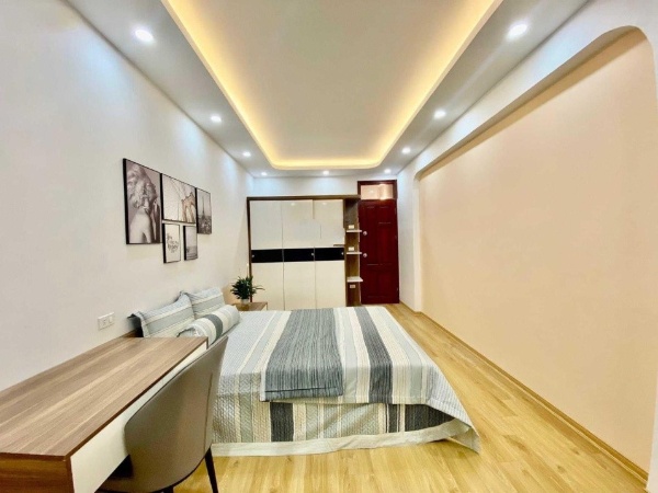 Bán nhà 5 tầng 50 m² tại Cổ Linh, Thạch Bàn, Long Biên